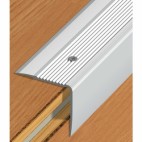  Nez de marche en aluminium pour usage tertiaire intérieur ou extérieur modèle 6V - Large 