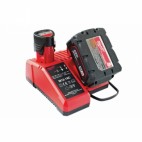 Chargeur universel pour batteries Milwaukee M12-18C 